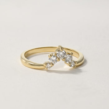 טבעת זהב משובצת ביהלומים | כתר